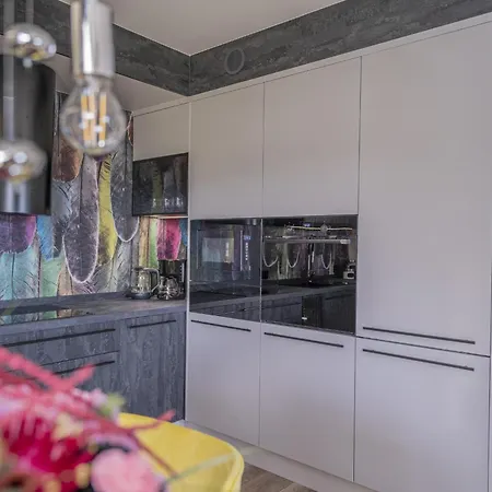 W Cieplicach Elegant *