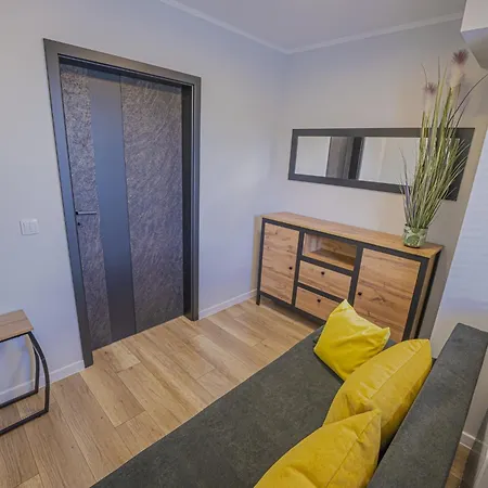 W Cieplicach Elegant *