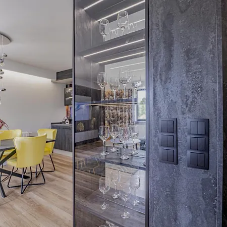 Apartment W Cieplicach Elegant *