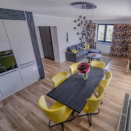 W Cieplicach Elegant