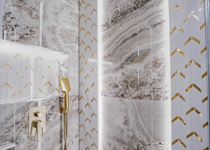 W Cieplicach Elegant Jelenia Góra